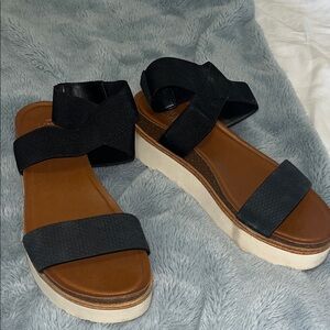 Franco Sarto Black and Tan Platform Sandals